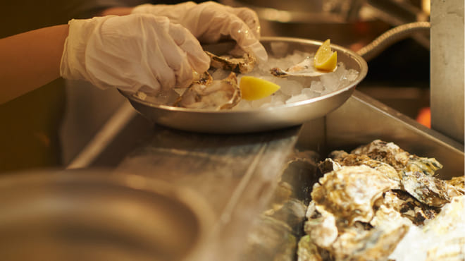 オイスター テーブル 銀座コリドー店の牡蠣写真